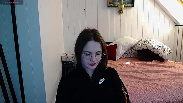 CindyJonson online show from 22, 3, 2025