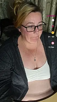 Iceprincess2bad4u online show from 15, 9, 2025