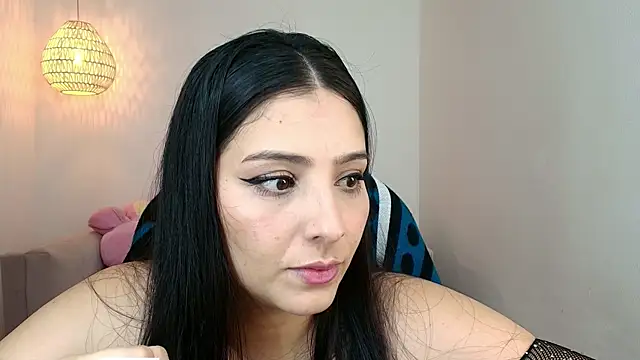 YummyAnna  online show from 17, 2, 2026