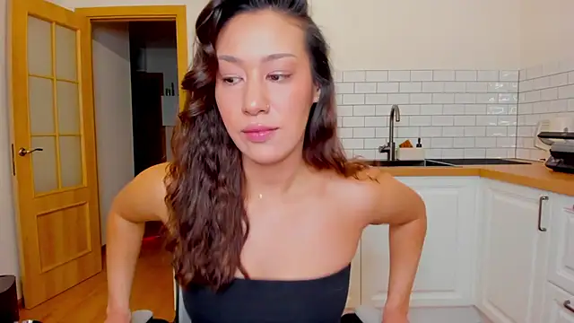 Snapshot of FieryHeart chatting on 14, 12, 2025 FieryHeart online show from 14, 12, 2025