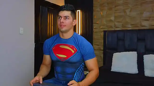 Snapshot of FelipeAndMarcello3 chatting on 4, 2, 2025 FelipeAndMarcello3 online show from 4, 2, 2025