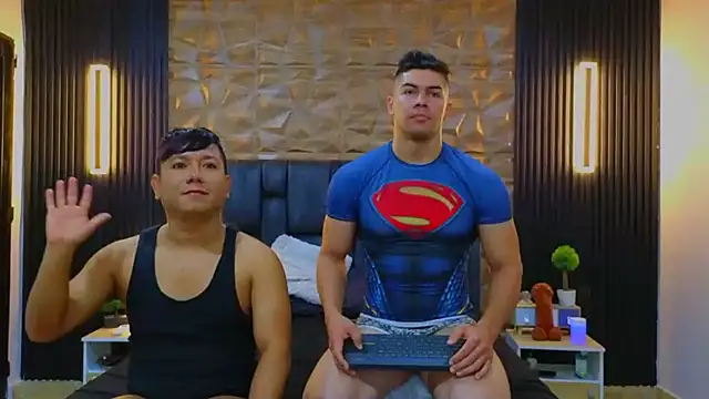 Snapshot of FelipeAndMarcello3 chatting on 17, 2, 2025 FelipeAndMarcello3 online show from 17, 2, 2025