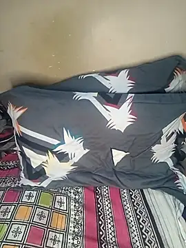 Sweet-Berry online show from 10, 9, 2025