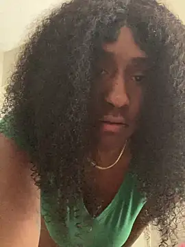 Foreignthababyy online show from 5, 11, 2025