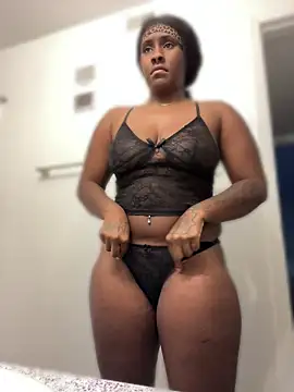 Foreignthababyy online show from 15, 4, 2026