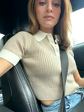 Snapshot of -AngelAri- chatting on 4, 12, 2025 -AngelAri- online show from 4, 12, 2025