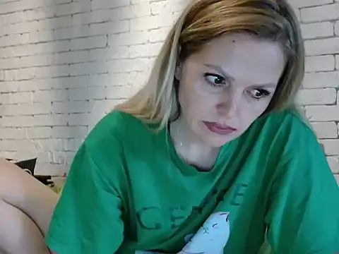 Angel girllovemy online show from 8, 9, 2025