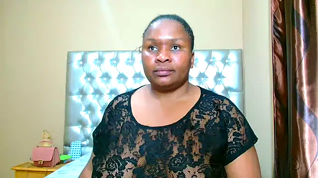 Snapshot of missboobsxx chatting on 6, 10, 2025 missboobsxx online show from 6, 10, 2025