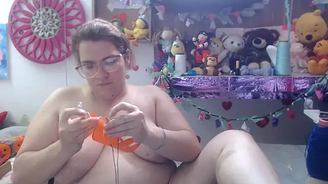 Snapshot of karlythoth@xh chatting on 26, 9, 2025 karlythothxh online show from 26, 9, 2025