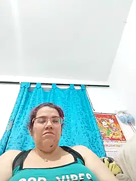 karlythothxh online show from 7, 5, 2026