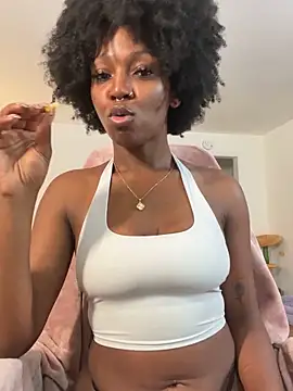 mochamimi online show from 9, 10, 2025