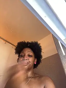 mochamimi online show from 4, 4, 2026