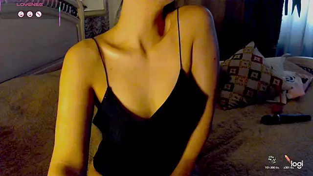 Snapshot of Iam_Luna chatting on 30, 5, 2026 Iam Luna online show from 30, 5, 2026
