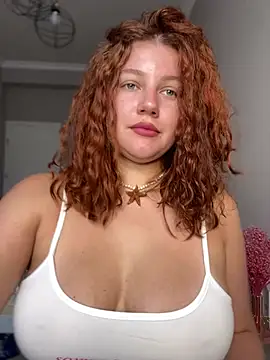 Snapshot of likaxxx chatting on 5, 8, 2026 likaxxx online show from 5, 8, 2026