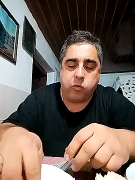 ADRIAN ADI40 online show from 5, 1, 2025