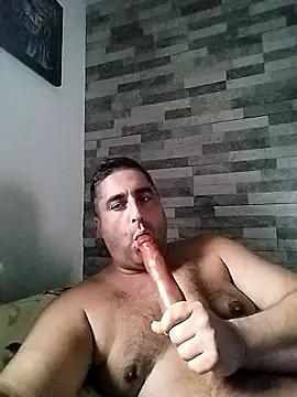 ADRIAN ADI40 online show from 5, 10, 2025