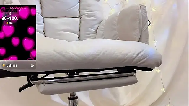 Tw Zoella online show from 3, 3, 2026