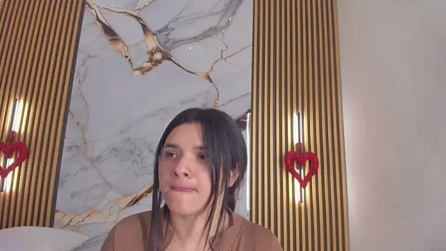 Snapshot of indi_catalina chatting on 30, 4, 2026 indi catalina online show from 30, 4, 2026