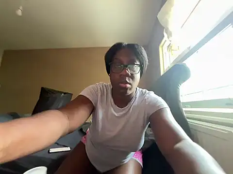 Snapshot of blacksexybeauty31 chatting on 26, 6, 2026 blacksexybeauty31 online show from 26, 6, 2026