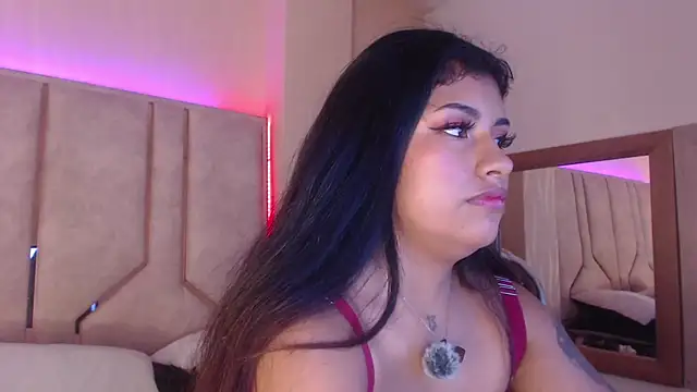 Snapshot of ChantalPetit chatting on 16, 6, 2026 ChantalPetit online show from 16, 6, 2026