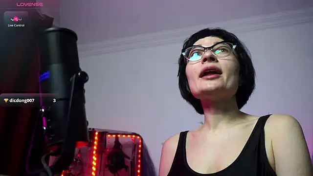 CyberXGoddess online show from 14, 11, 2025