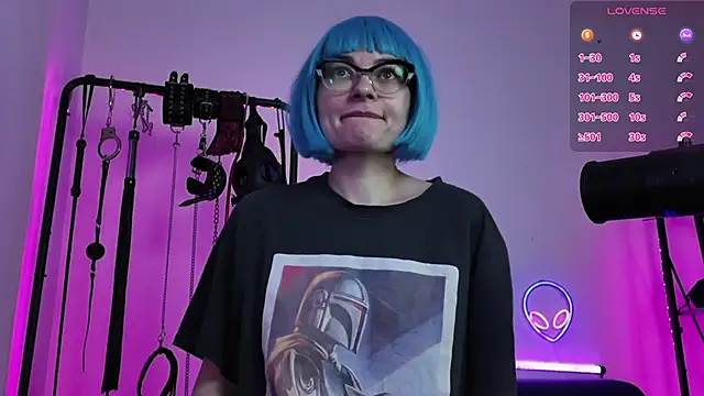 CyberXGoddess online show from 17, 4, 2026