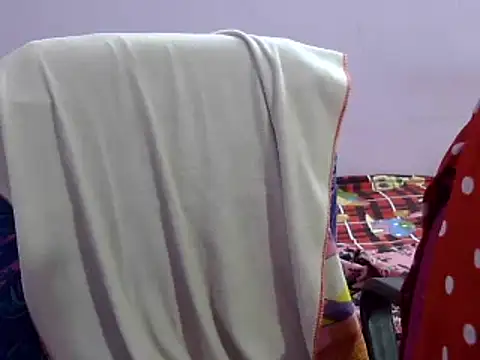 Your wild Dia online show from 4, 3, 2025