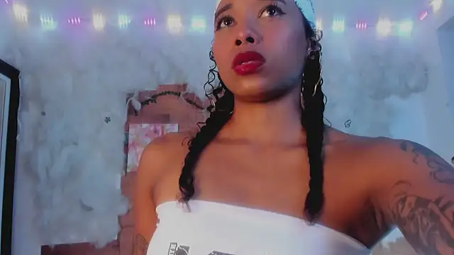 kelly thomson online show from 20, 1, 2025