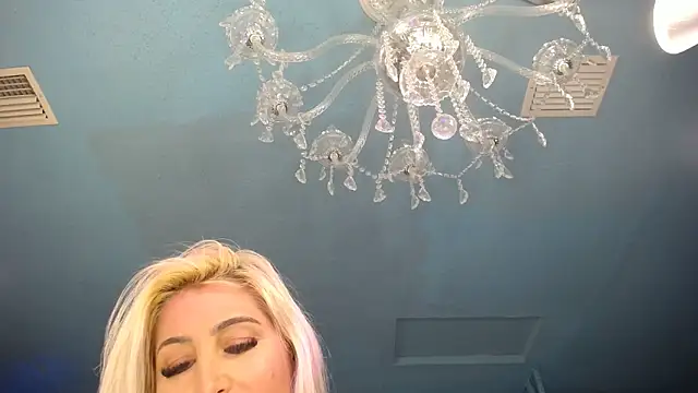 ADRIANNA FOX online show from 3, 3, 2025