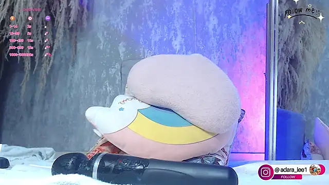 Snapshot of adara_le chatting on 27, 10, 2025 adara le online show from 27, 10, 2025