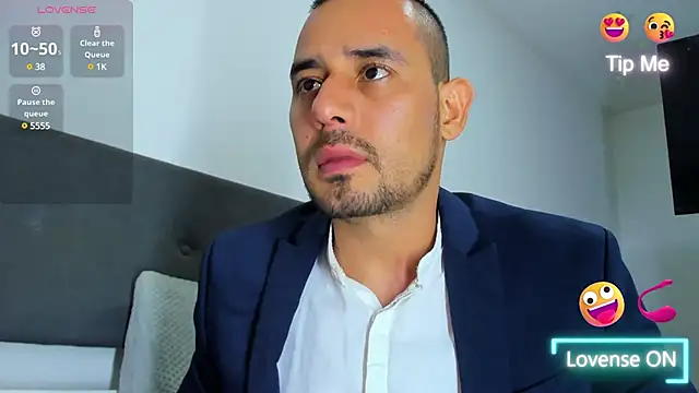 jhonyalzate2 online show from 6, 3, 2025