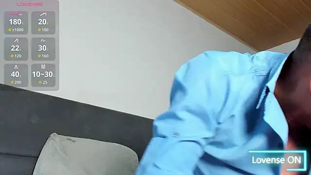 jhonyalzate2 online show from 9, 3, 2026