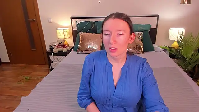 Snapshot of CatherineWalls chatting on 2, 3, 2026 CatherineWalls online show from 2, 3, 2026