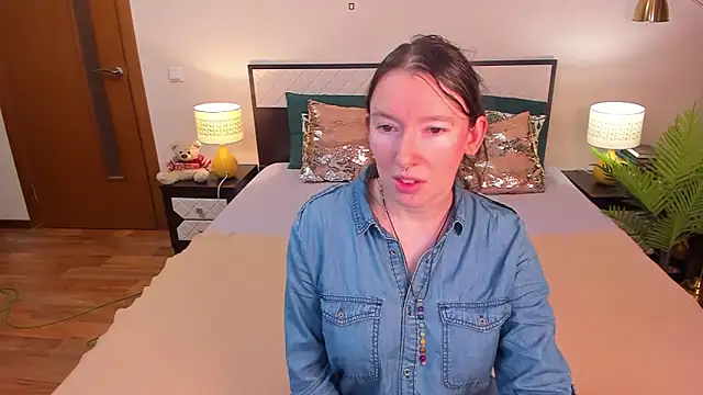 Snapshot of CatherineWalls chatting on 18, 5, 2026 CatherineWalls online show from 18, 5, 2026