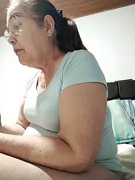 Vicky Rosse online show from 14, 11, 2025