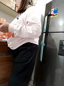 Vicky Rosse online show from 21, 2, 2026