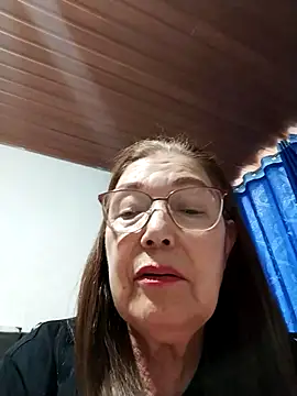 Snapshot of Vicky_Rosse chatting on 23, 4, 2026 Vicky Rosse online show from 23, 4, 2026
