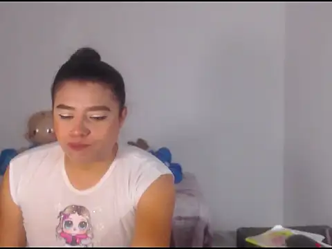 Snapshot of katrinawillff chatting on 25, 6, 2026 katrinawillff online show from 25, 6, 2026