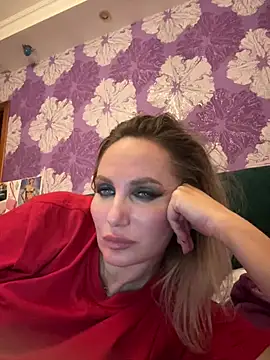 Snapshot of AngelOxy chatting on 3, 1, 2025 AngelOxy online show from 3, 1, 2025