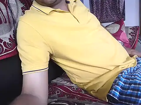 Snapshot of aakash_ModelBrown chatting on 23, 10, 2025 aakash ModelBrown online show from 23, 10, 2025