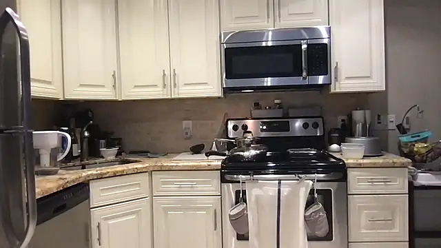 BigGuyMuscle online show from 19, 3, 2025