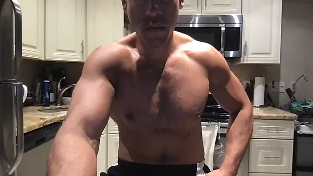 BigGuyMuscle online show from 21, 3, 2025