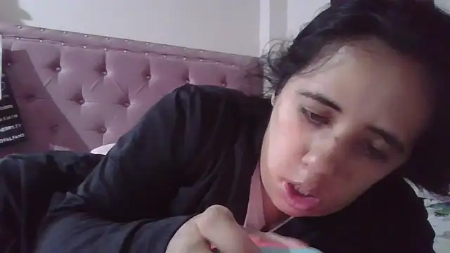 annarose19 online show from 28, 11, 2025