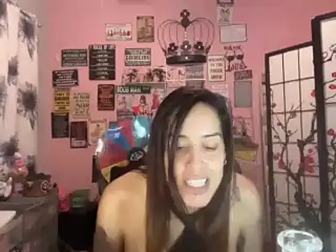 latinacubana online show from 22, 12, 2024