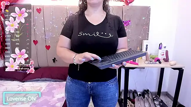 Zaly mature online show from 3, 3, 2026