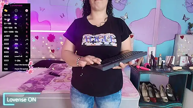 Zaly mature online show from 26, 5, 2026