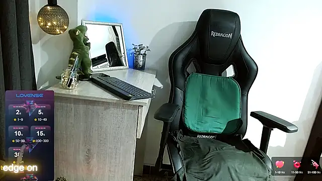 Snapshot of piter_berlin chatting on 26, 2, 2025 piter berlin online show from 26, 2, 2025