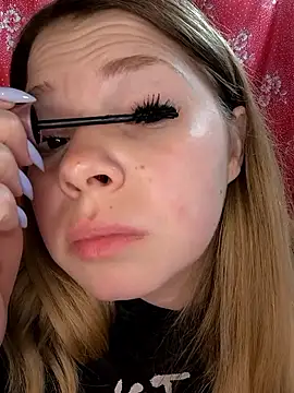 Zuli Kiska online show from 6, 4, 2026