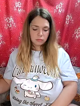 Snapshot of Zuli_Kiska chatting on 11, 6, 2026 Zuli Kiska online show from 11, 6, 2026