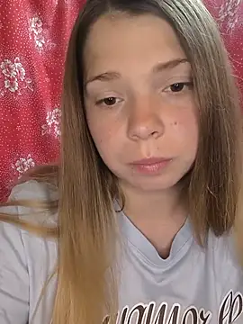 Snapshot of Zuli_Kiska chatting on 29, 6, 2026 Zuli Kiska online show from 29, 6, 2026